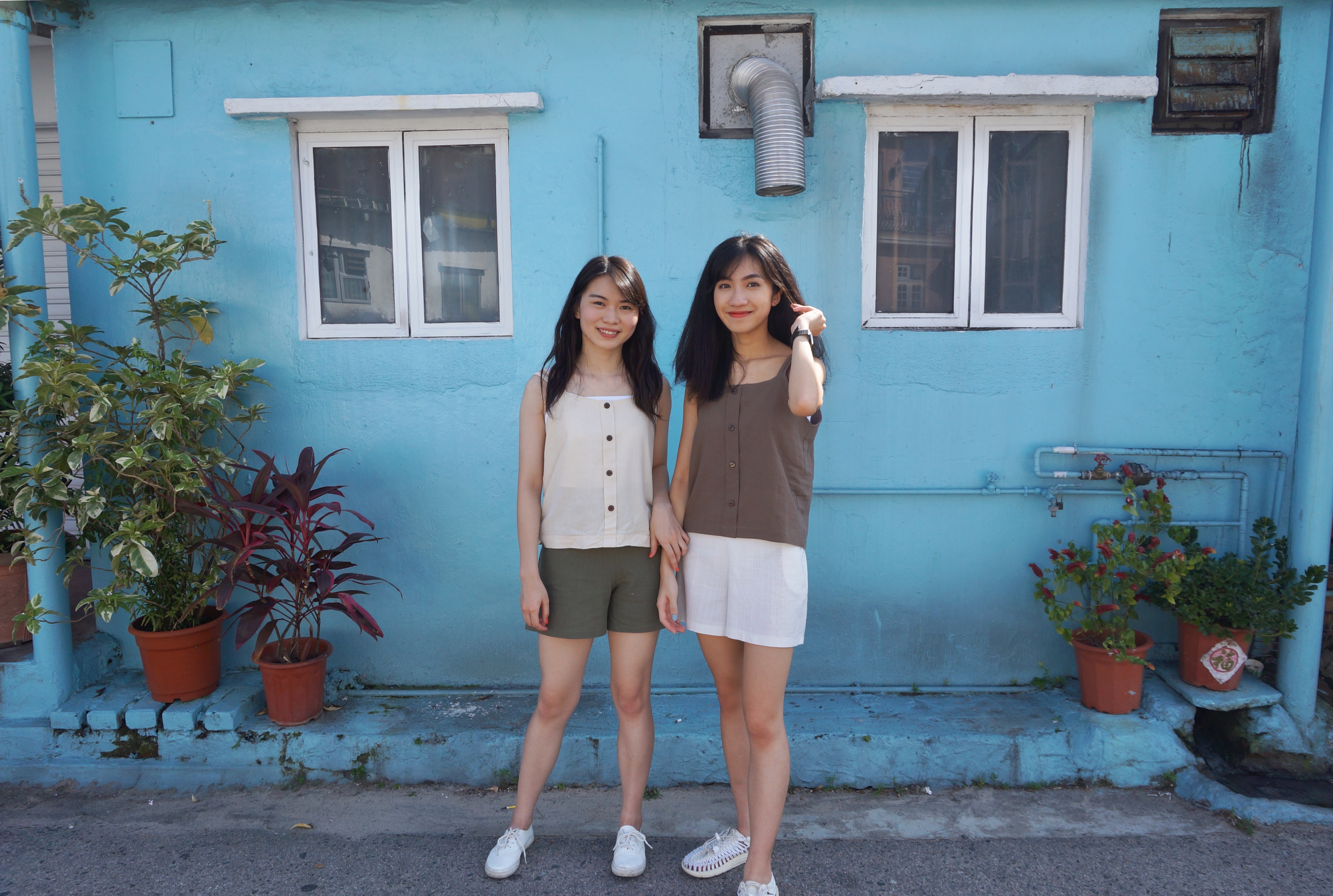 麻質平口吊帶上衣