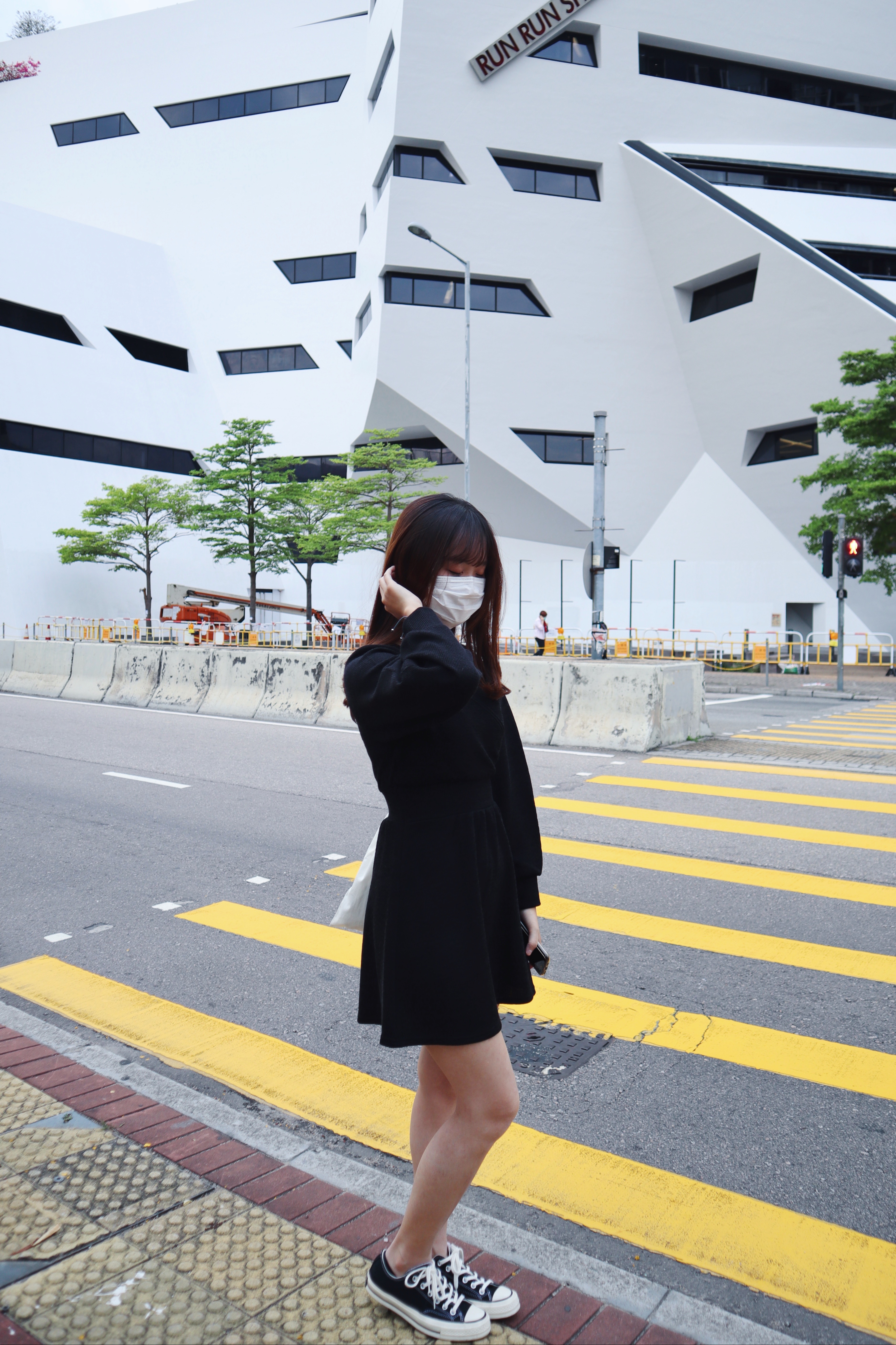 黑色交疊V領羅紋連身裙