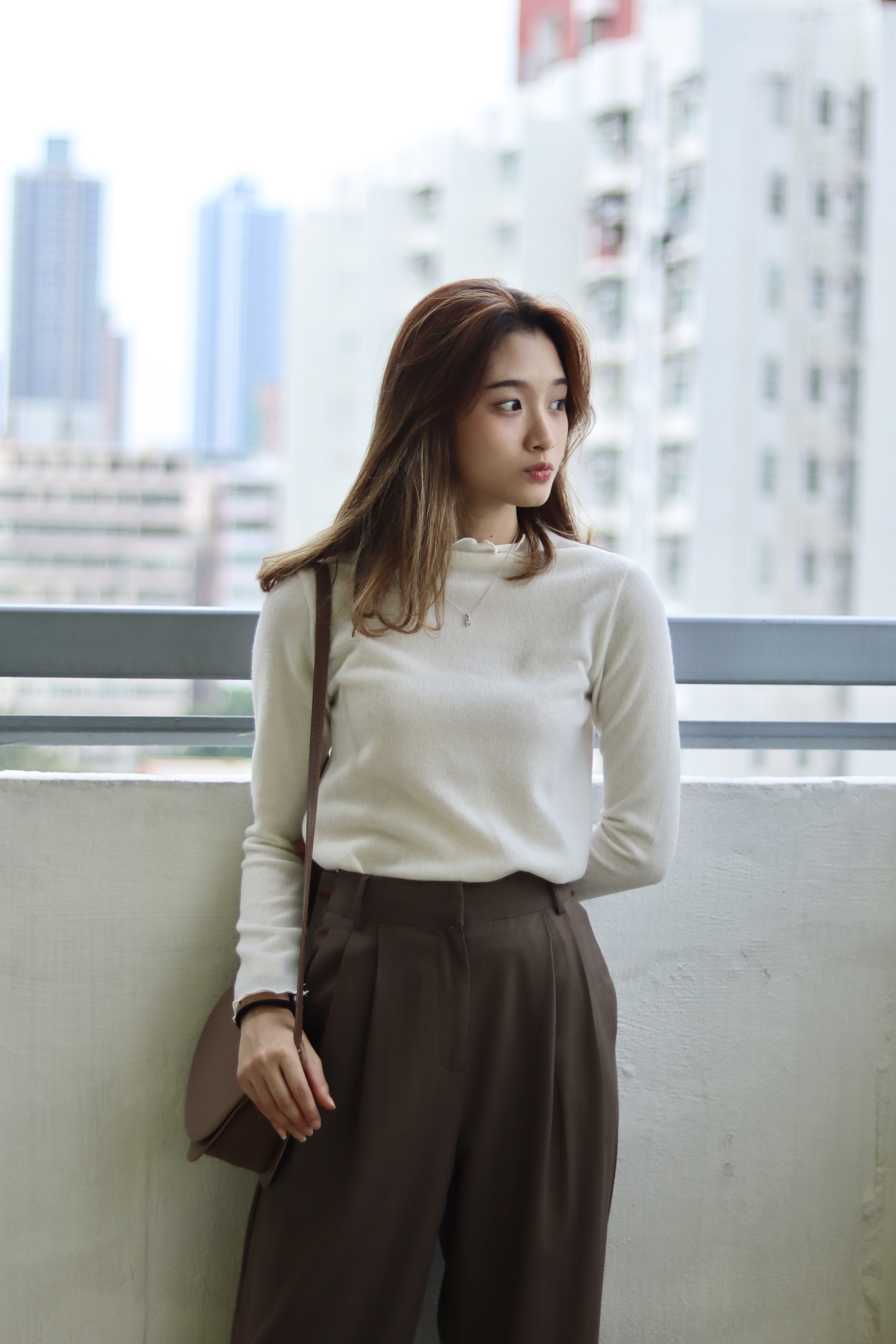 基本款必買 小捲邊淨色上衣 四色入