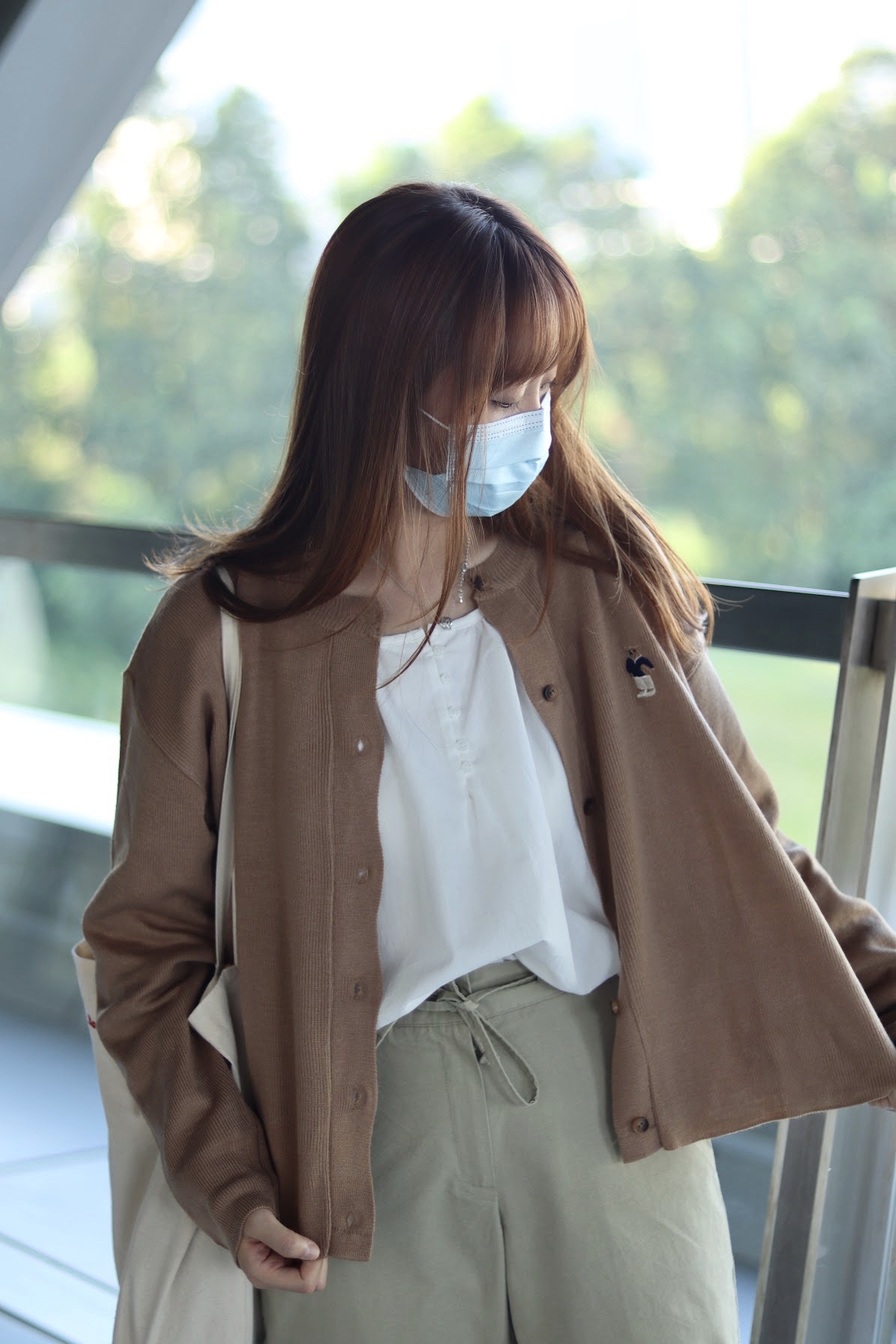 熊啤啤刺繡針織外套 兩色入