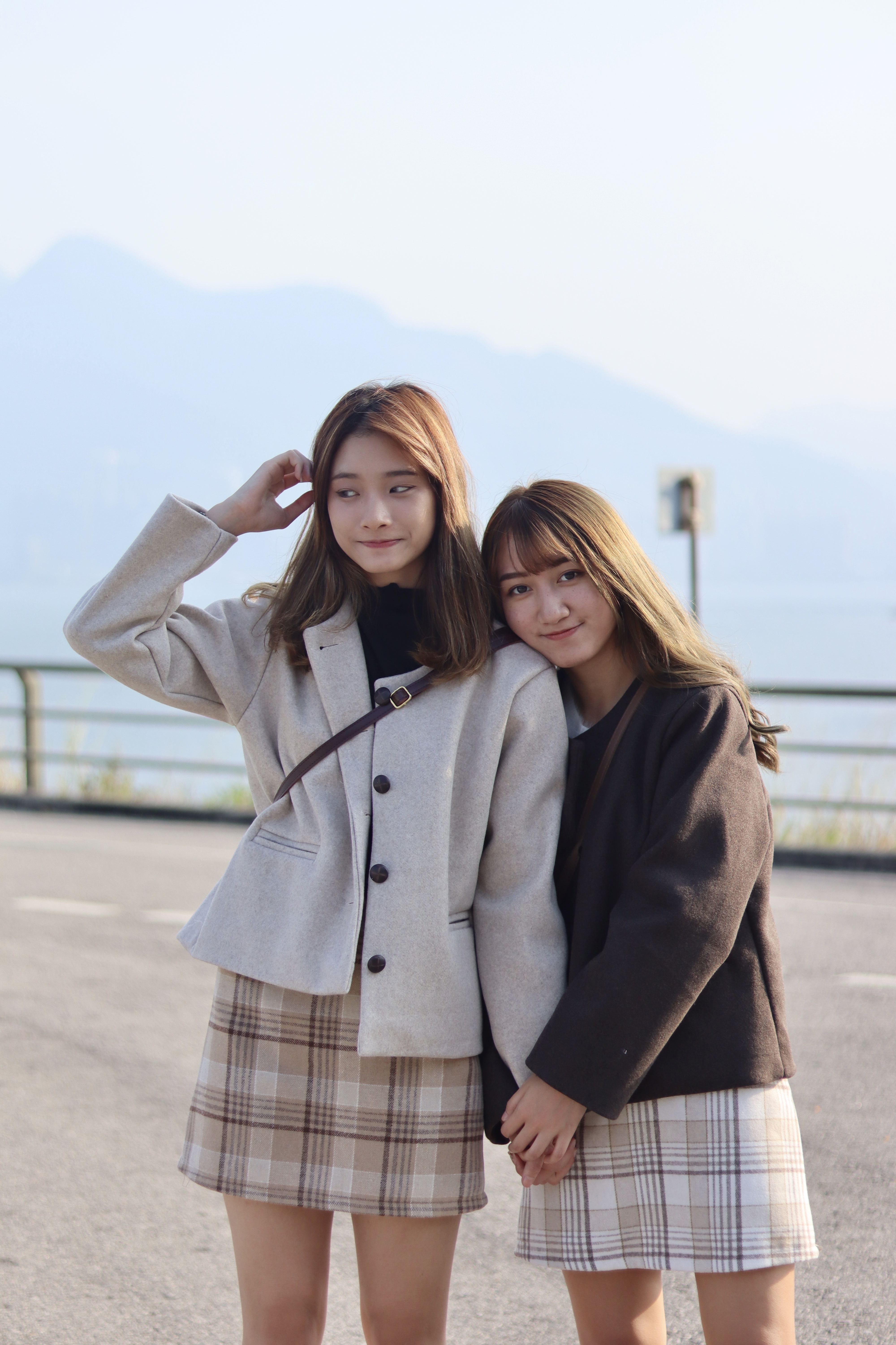 可愛復古鈕子短版外套 兩色入