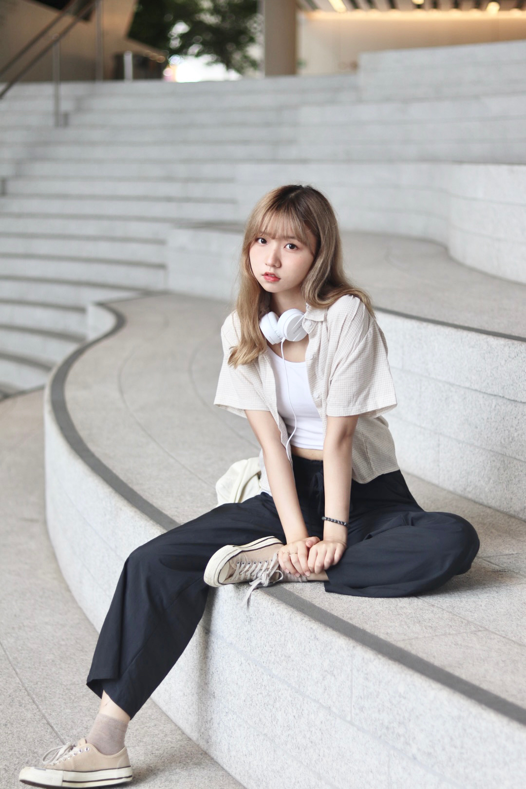 高個子也適合 橡筋腰索索料闊腳長褲 新增至4色入