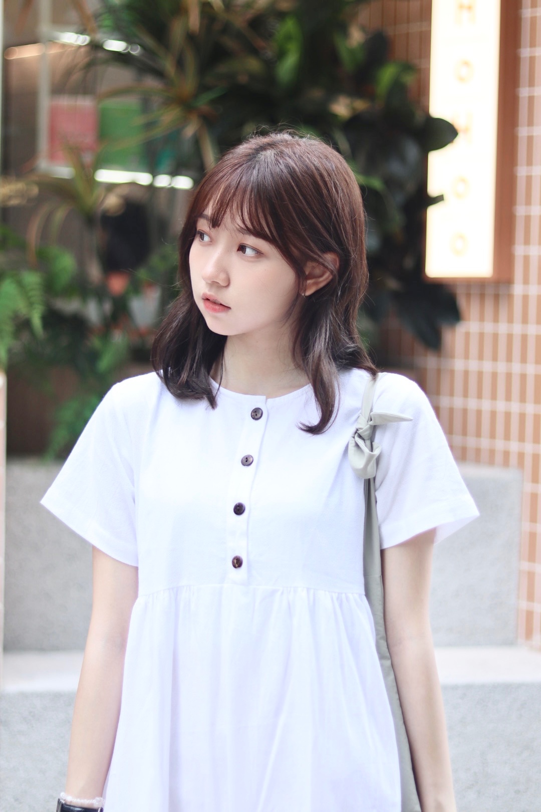 3am自家設計款3.0! 小圓領半排扣修腰垂感棉麻OPS 兩色入