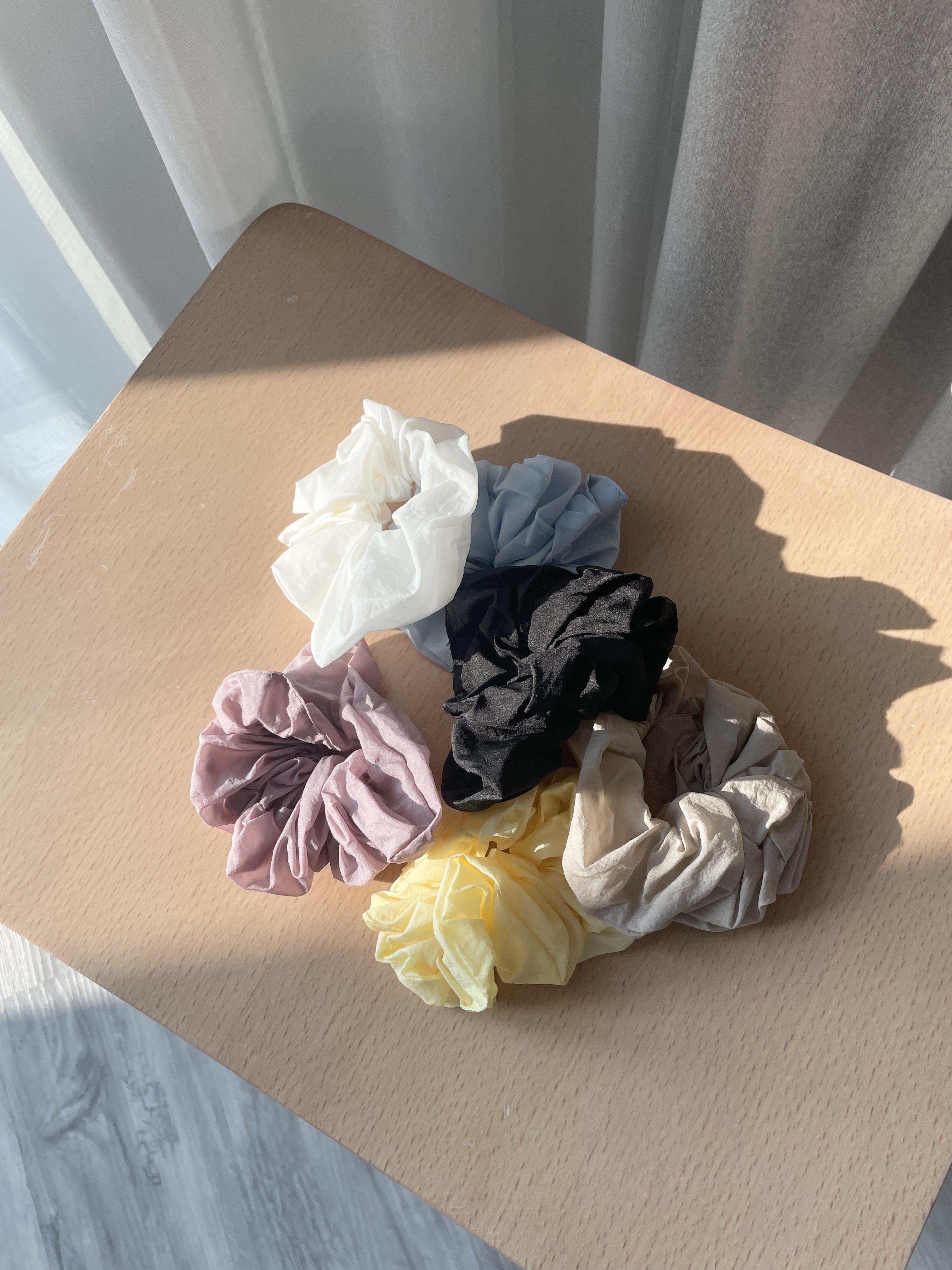 基本款必備 淨色皺褶髮圈 6色入