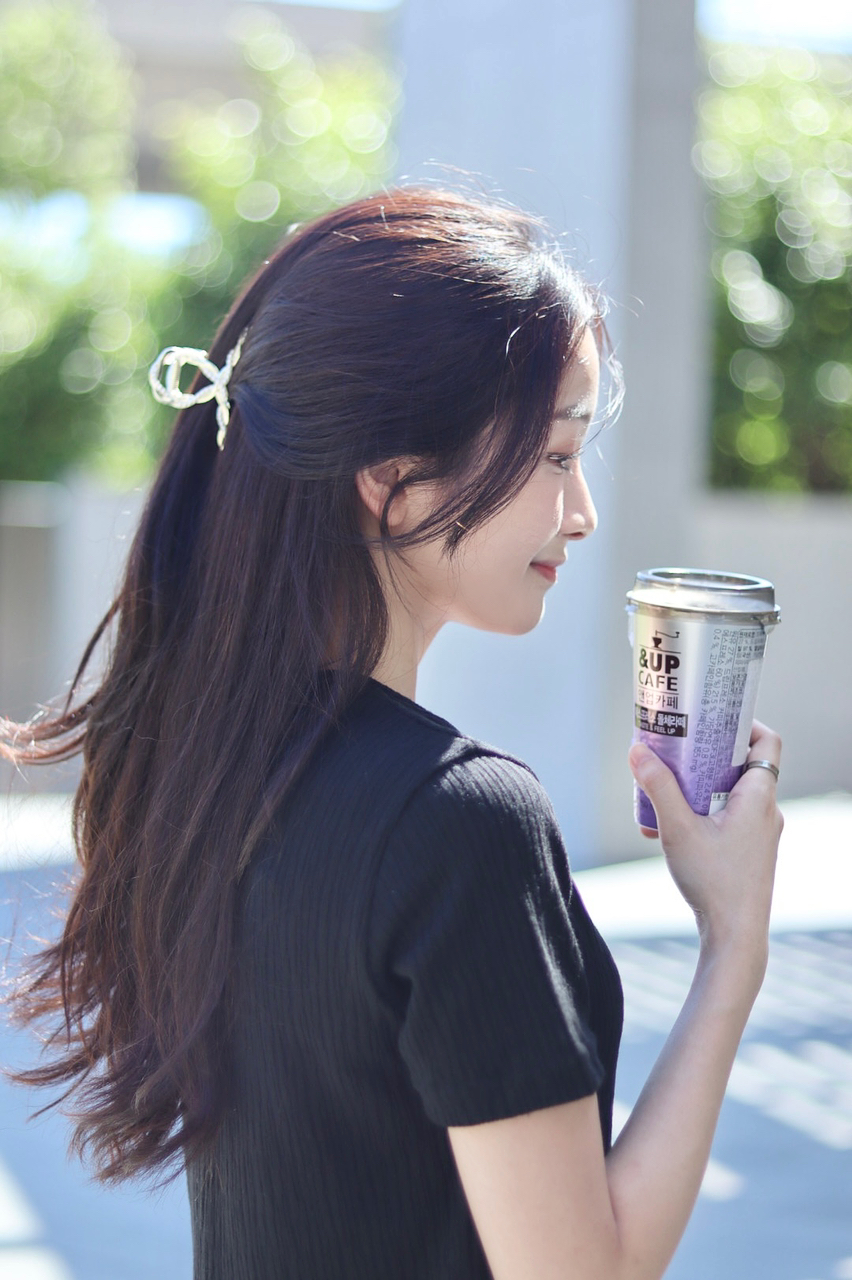 店主自留款 高級感珍珠點綴圈形鯊魚夾