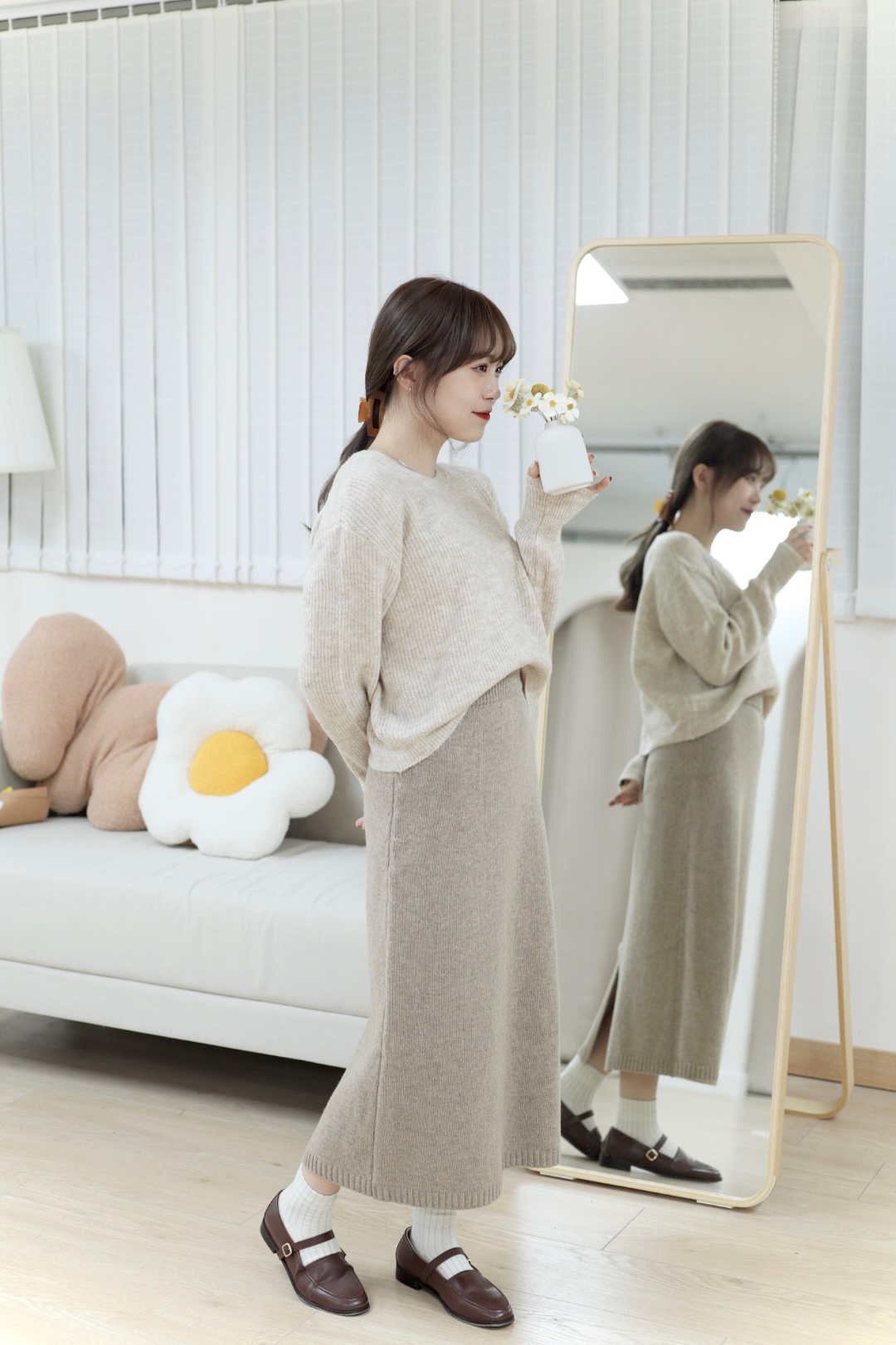 Wool 50! 粗橡筋腰後開衩半截長裙