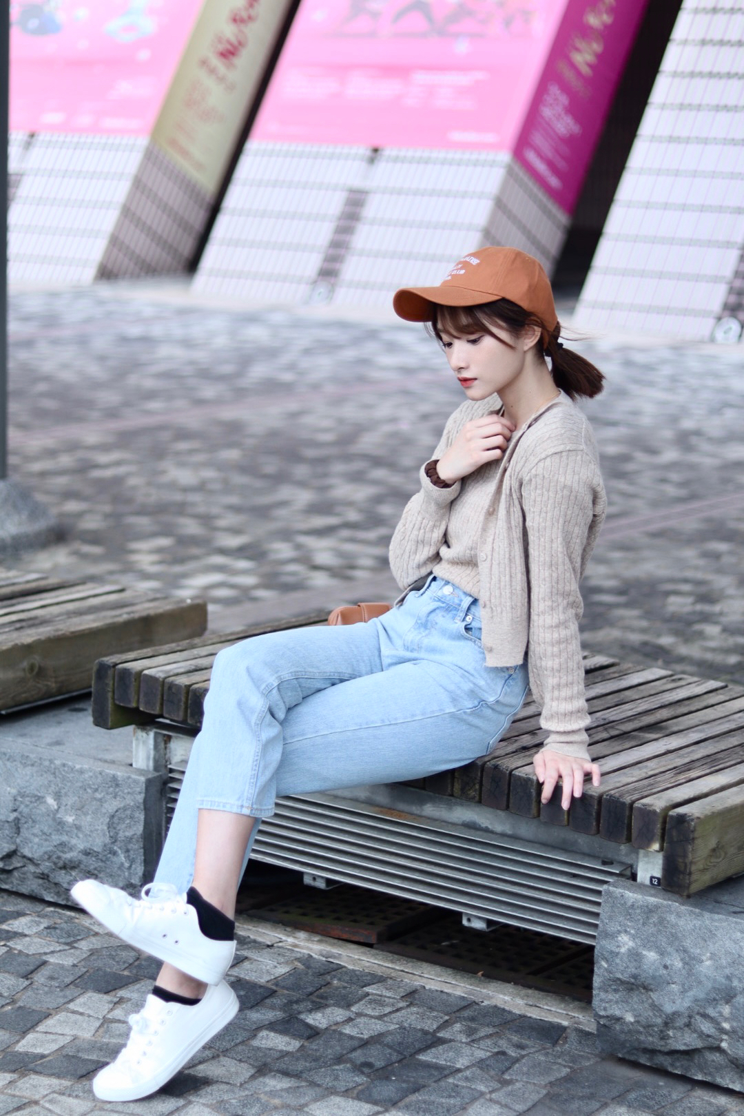 店主推薦款! 高腰直筒顯瘦淺藍色牛仔長褲