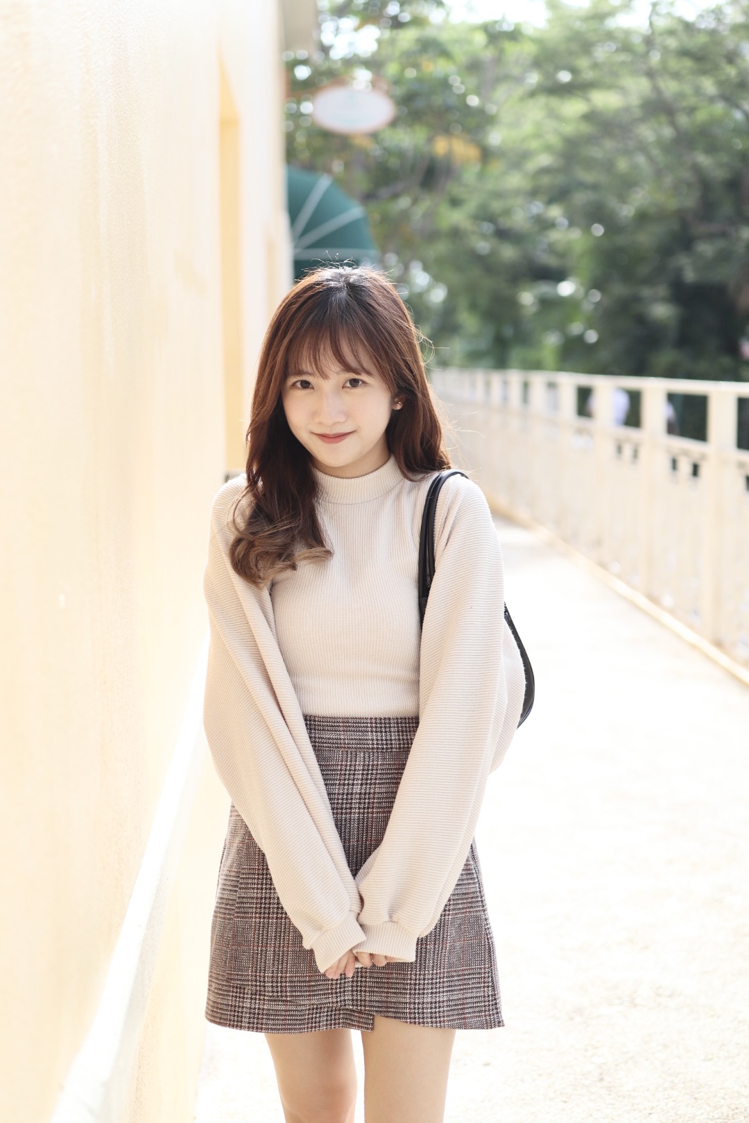 針織直坑紋背心 連無鈕扣兜兜泡泡袖外套套裝 新增至3色入