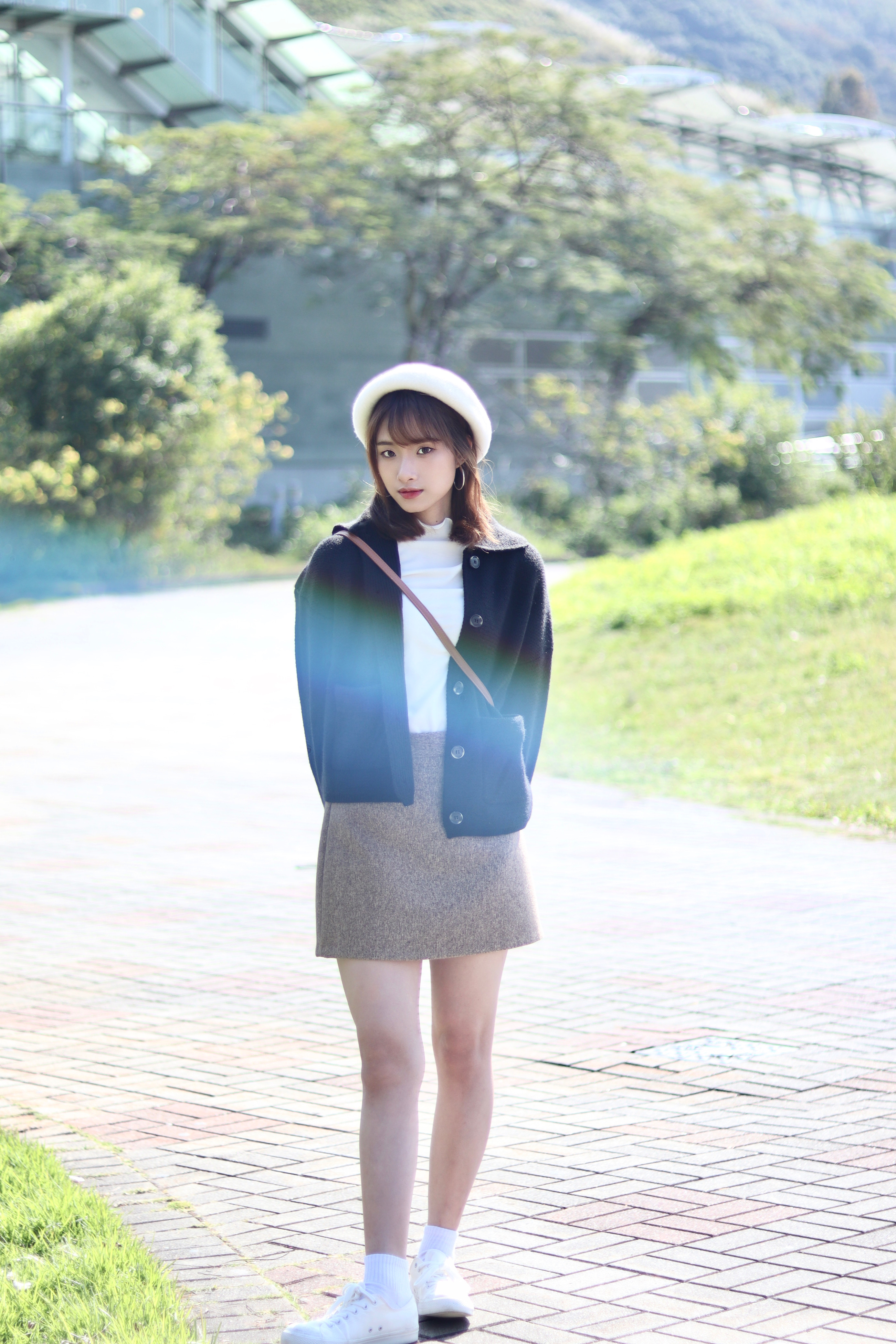 混色半橡筋腰絨毛A字半截短裙 內附打底 新增至3色入