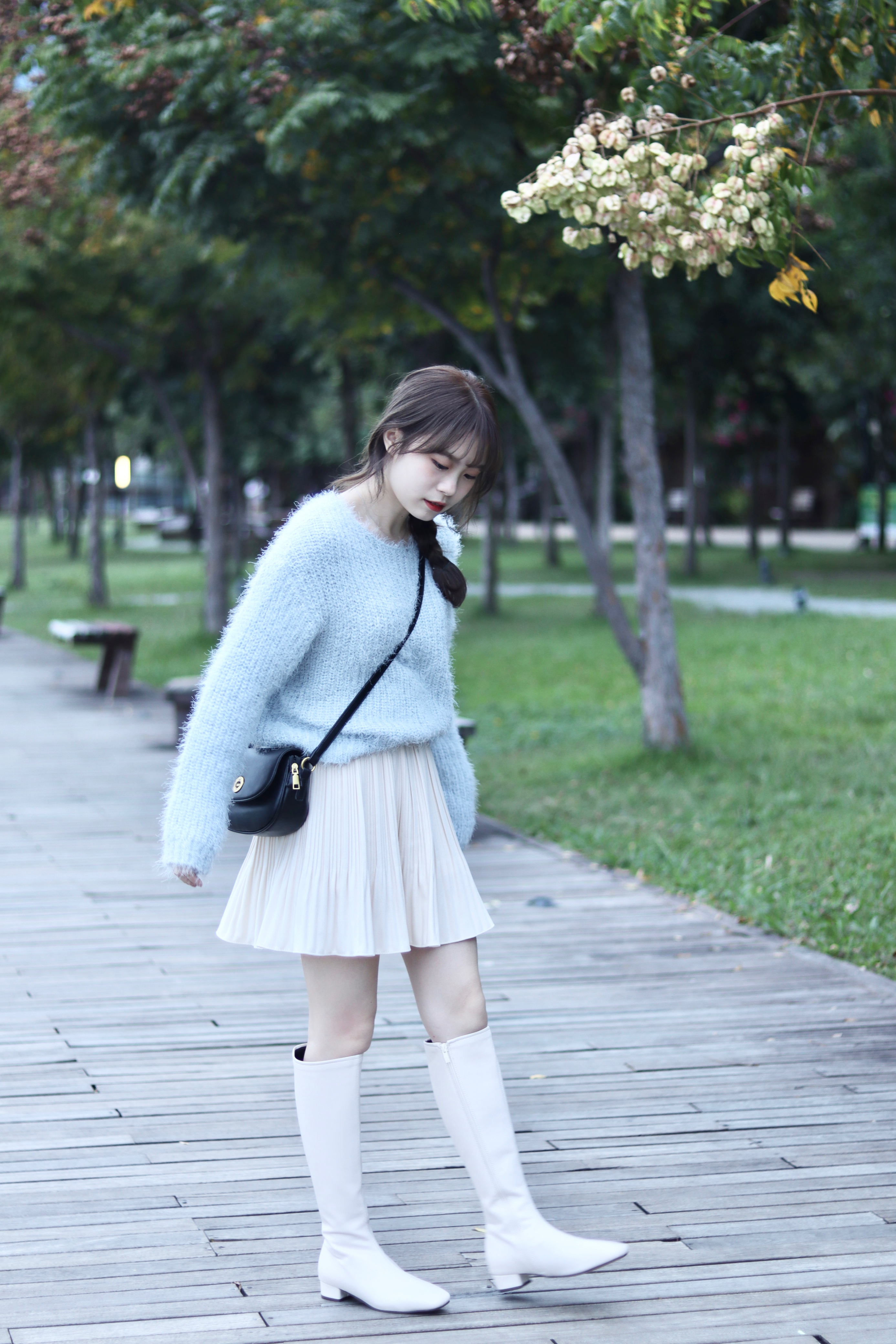 半橡筋腰百摺迷你裙 內附打底 兩色入