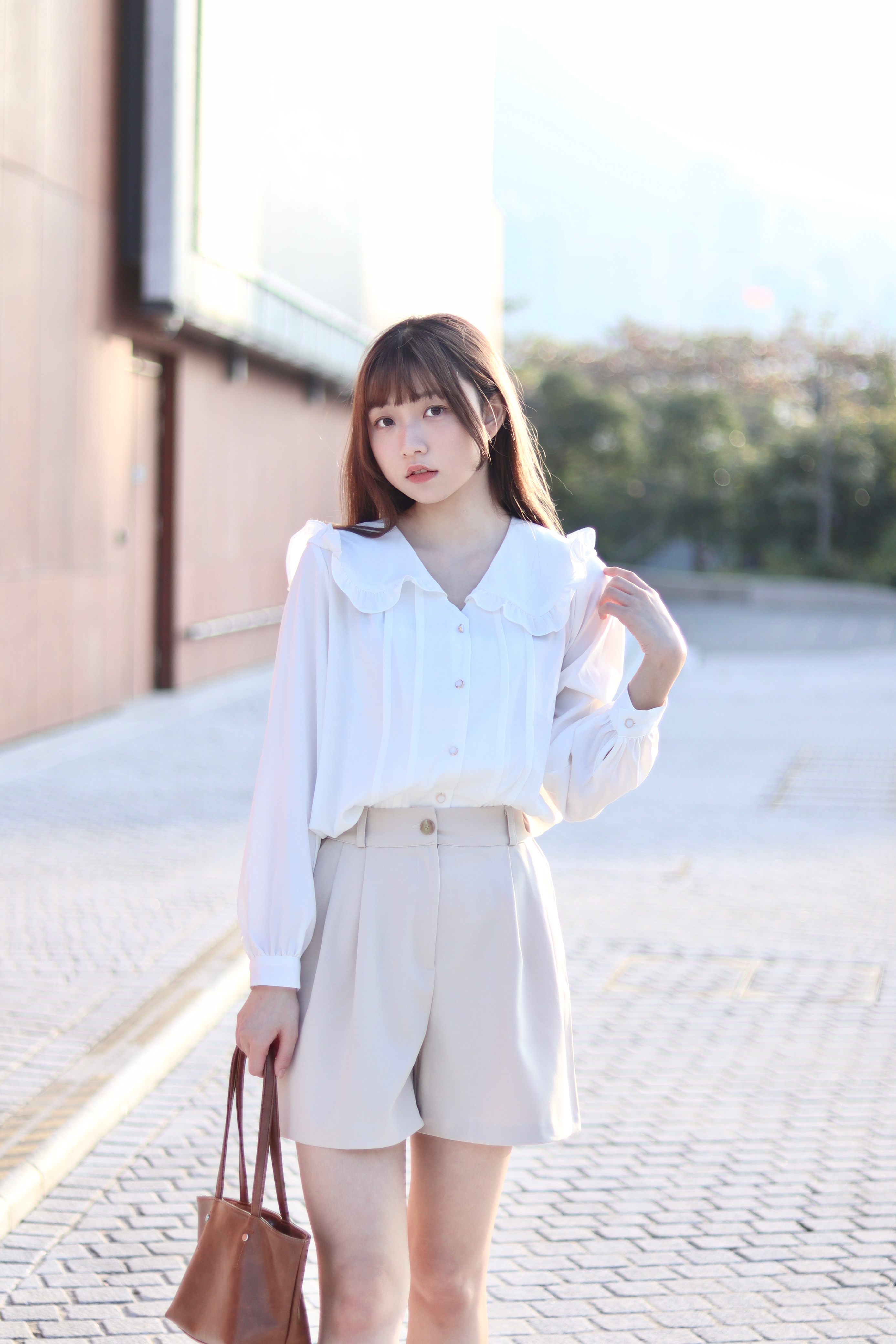 氣質娃娃領金鈕雪紡上衣