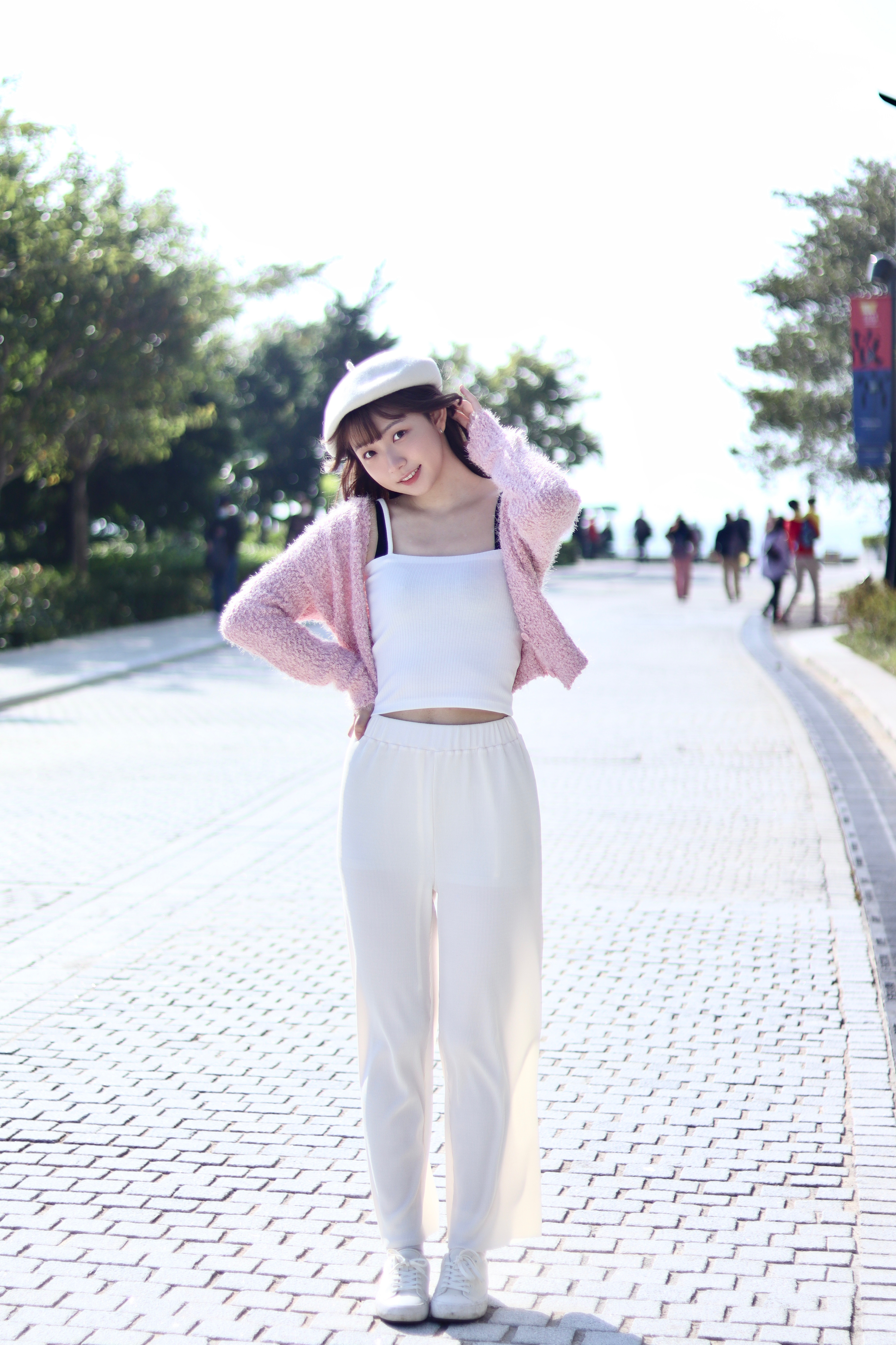 橡筋腰直紋偏薄身闊腳褲 附束繩