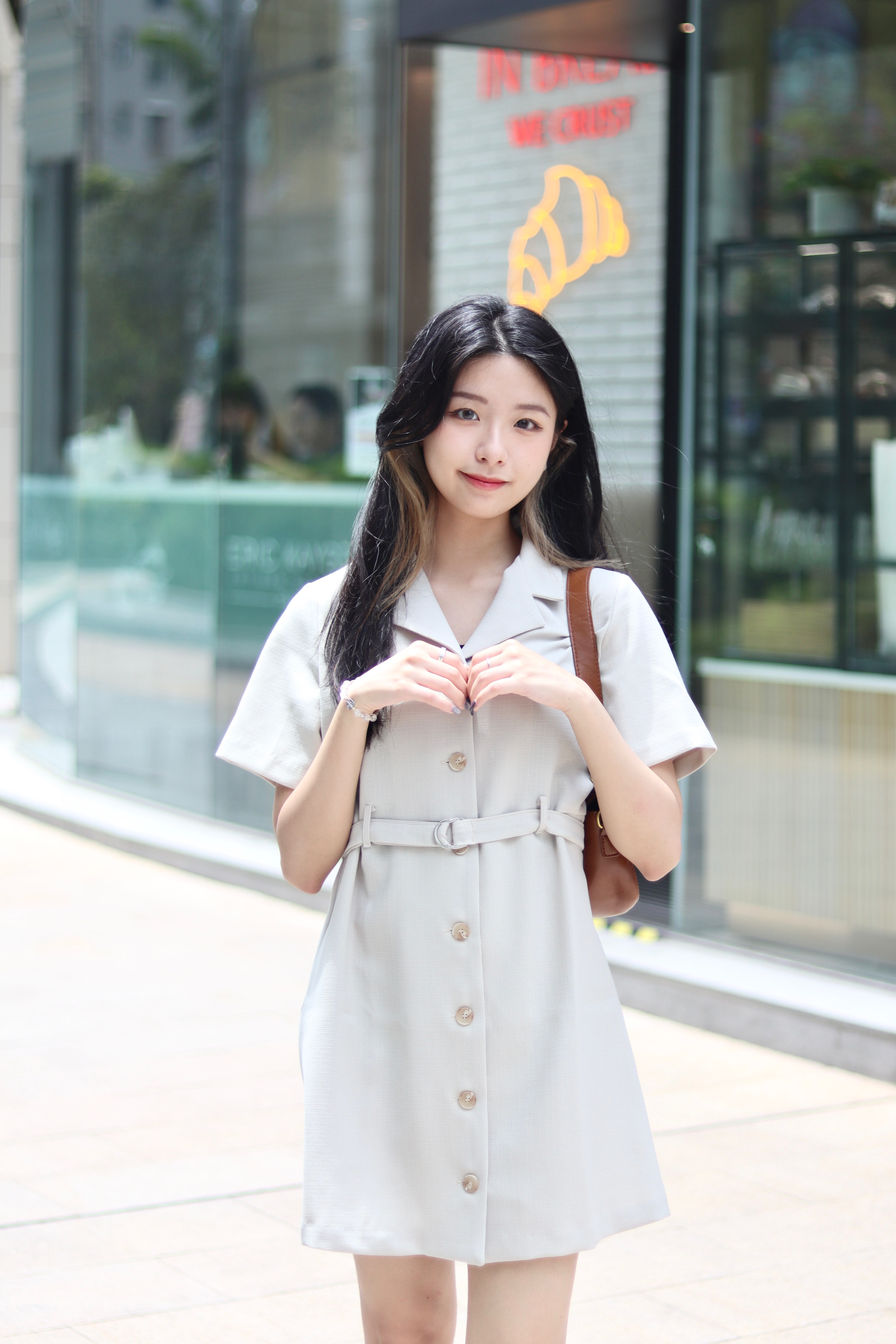 小個子也適合 恤衫領排扣附可調節腰帶OPS 新增至兩色入
