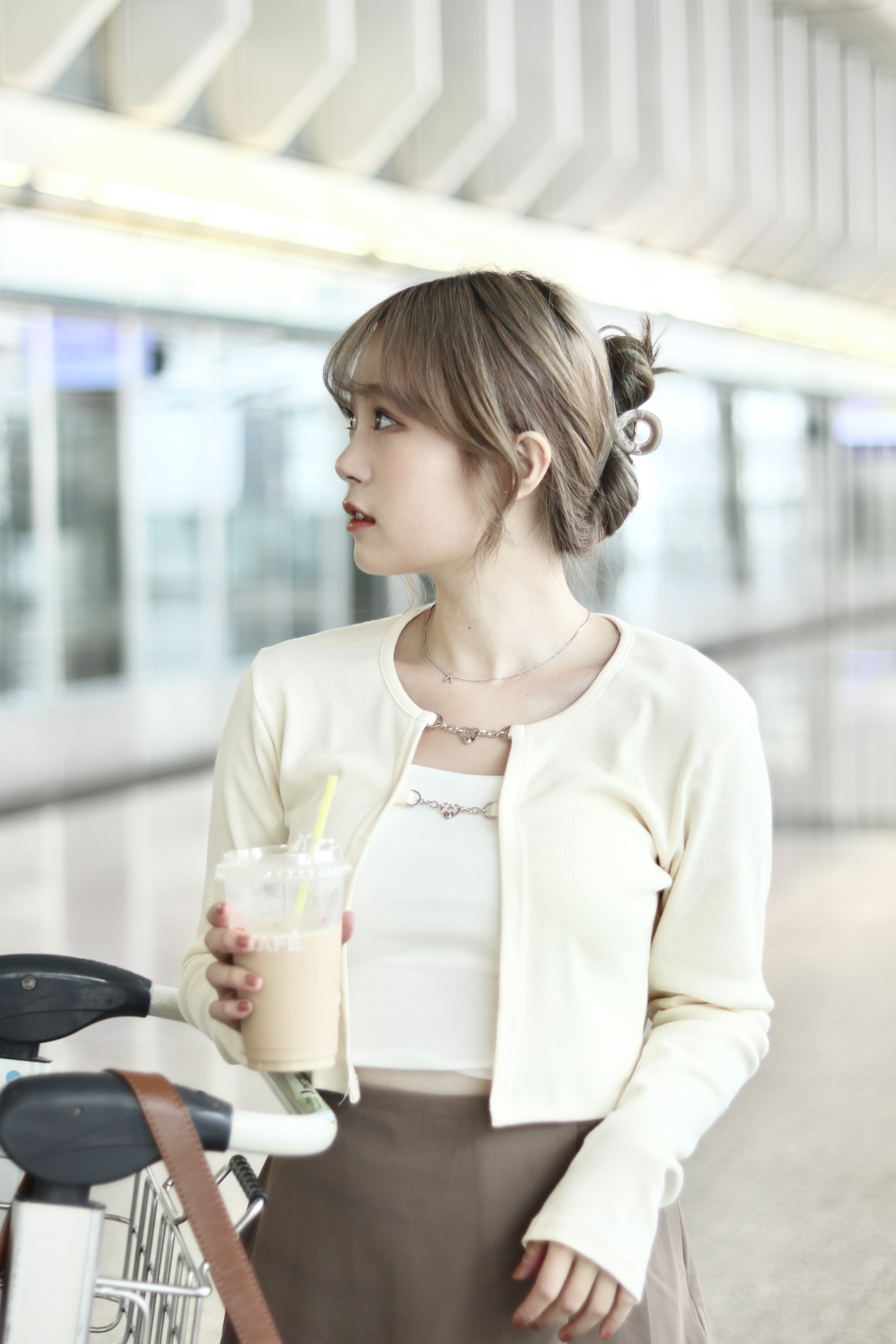 韓系雙銀扣造型長袖外套 兩色入