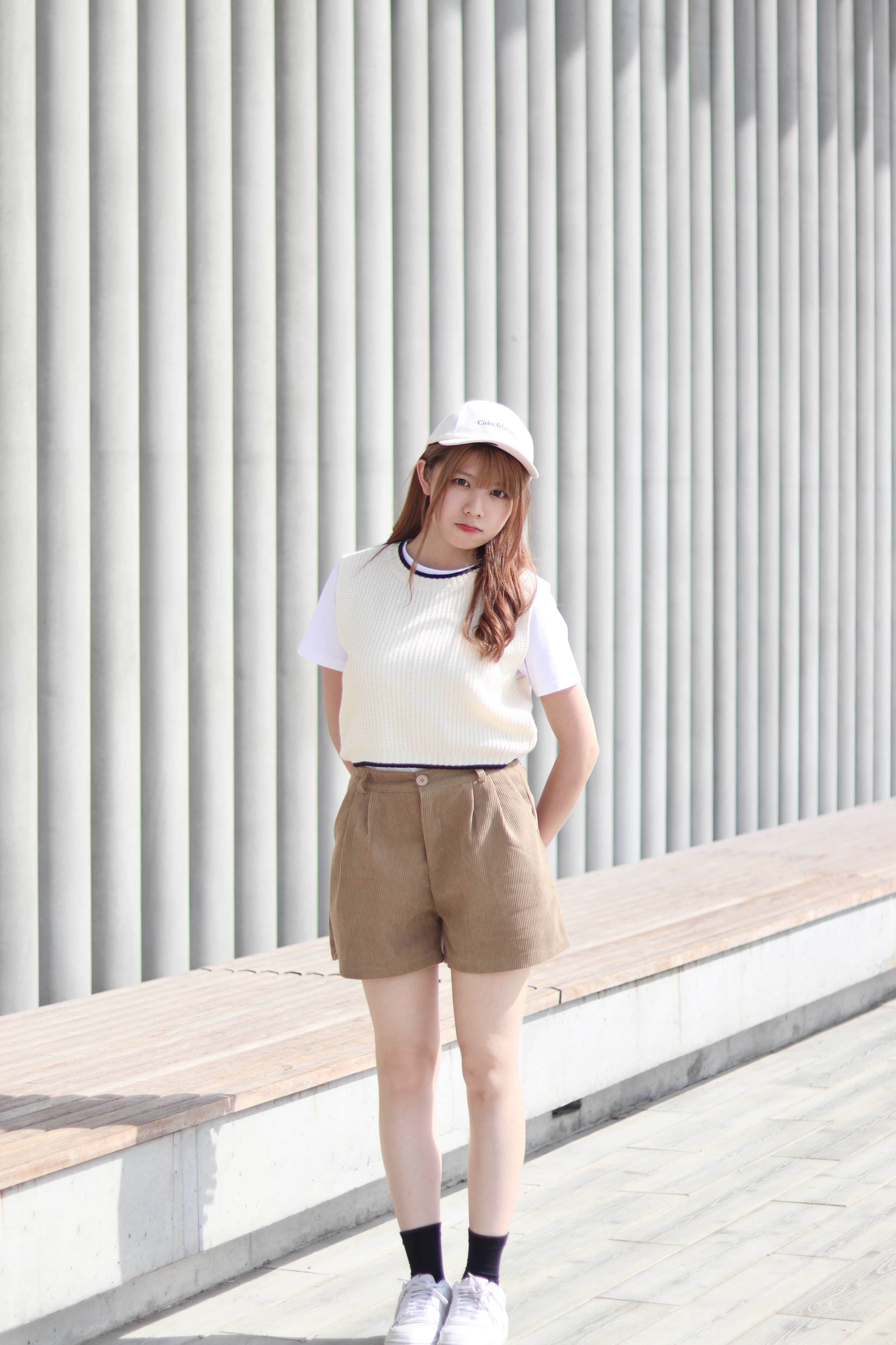 店主自留款! 大PP客人也適合的燈芯絨半橡筋高腰附側袋短褲 新增至3色入