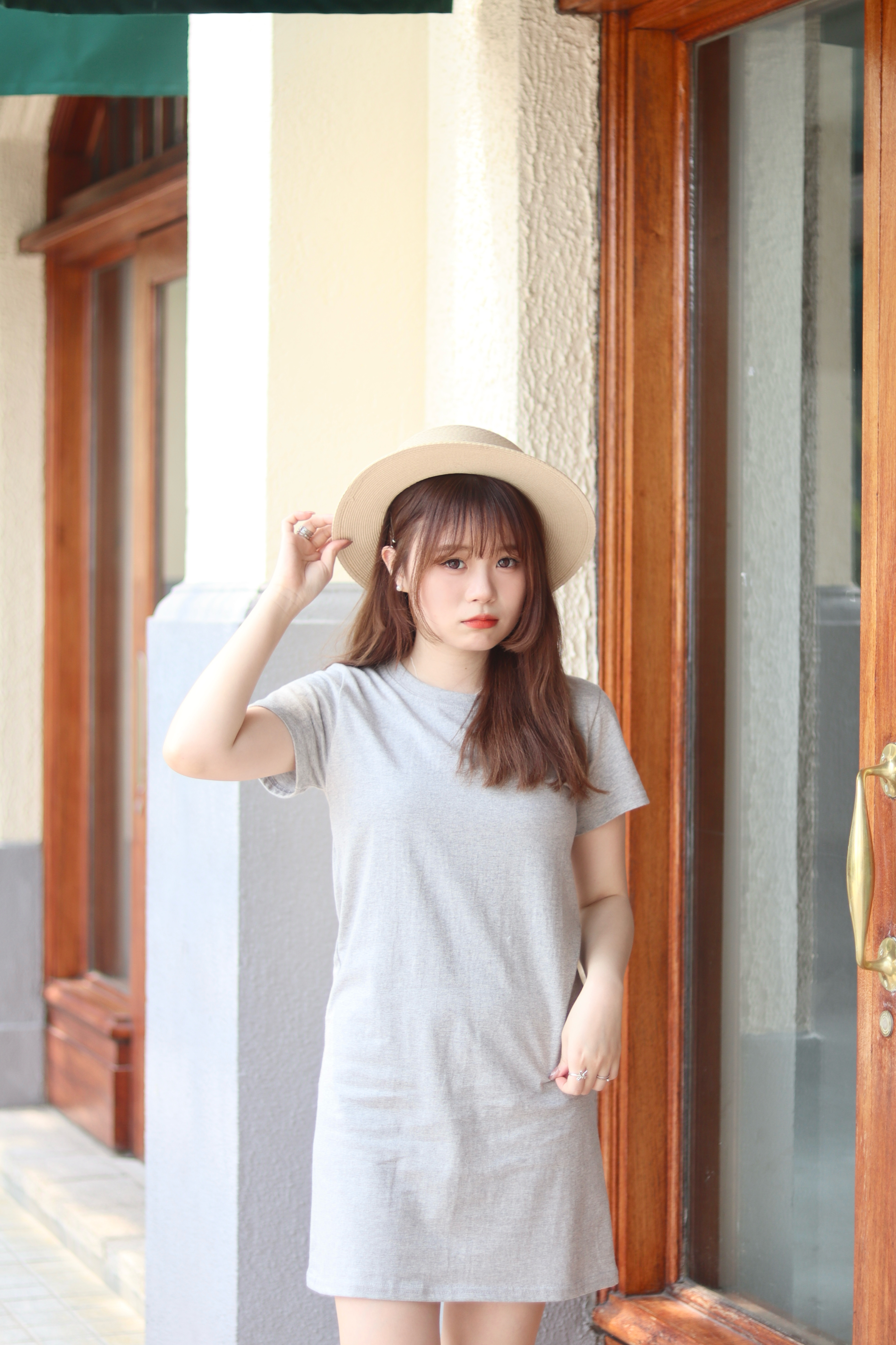 小個子基本款必備 圓領H-cut OPS 新增至兩色入