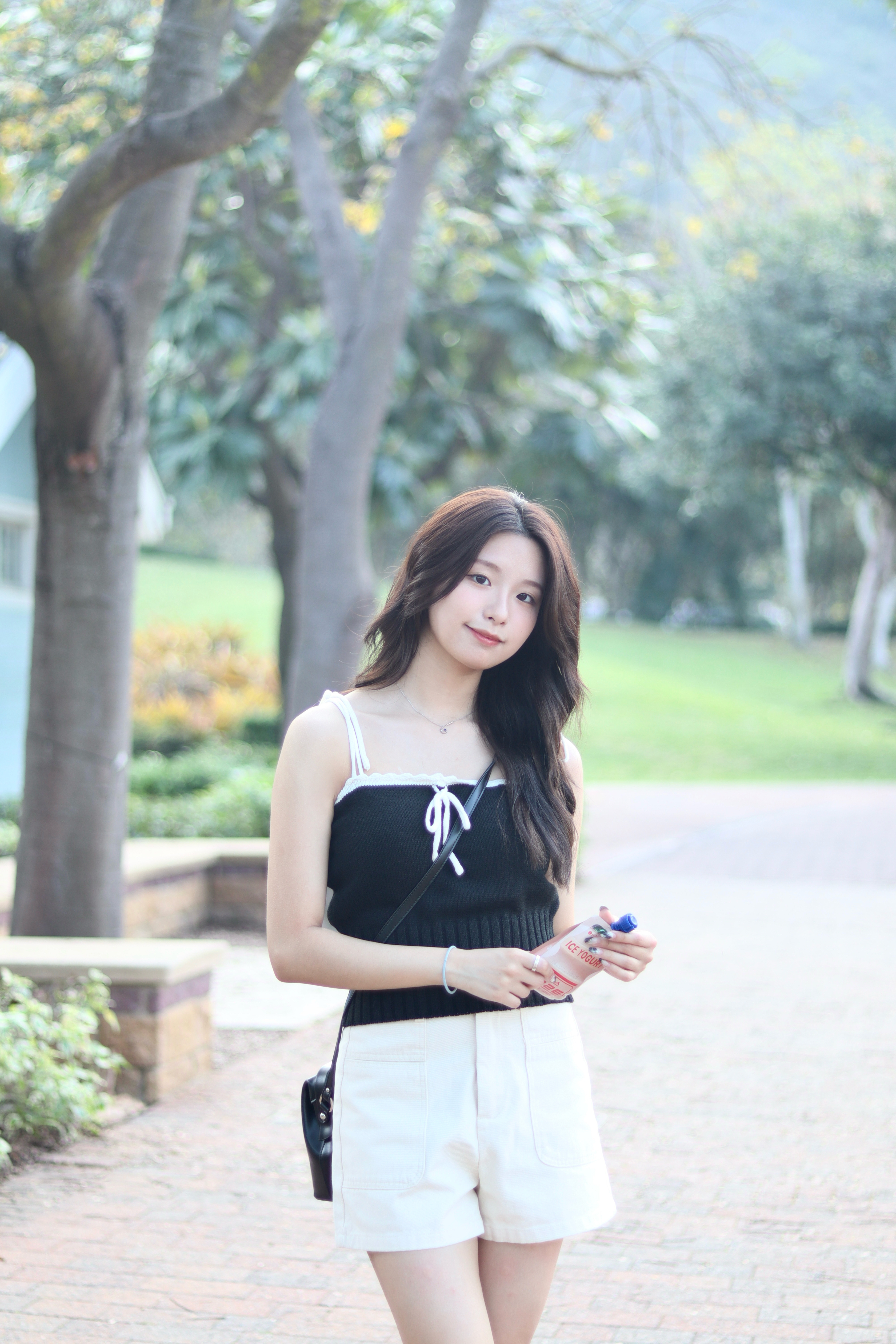 Harley's pick! 小花邊併色自由綁結吊帶針織背心