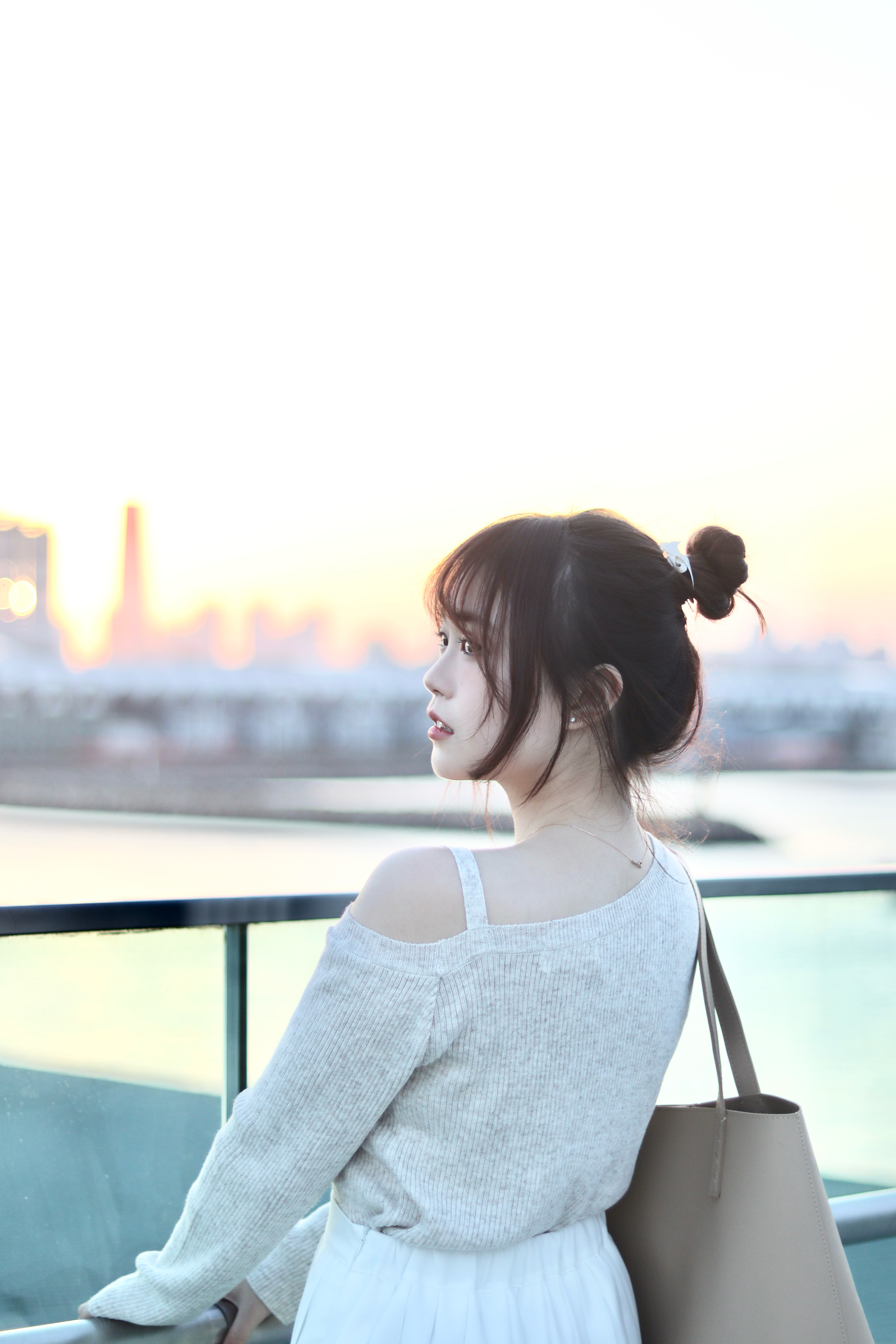 店主自留款 混色大彈性超舒服短版單邊露膊上衣 新增至兩色入