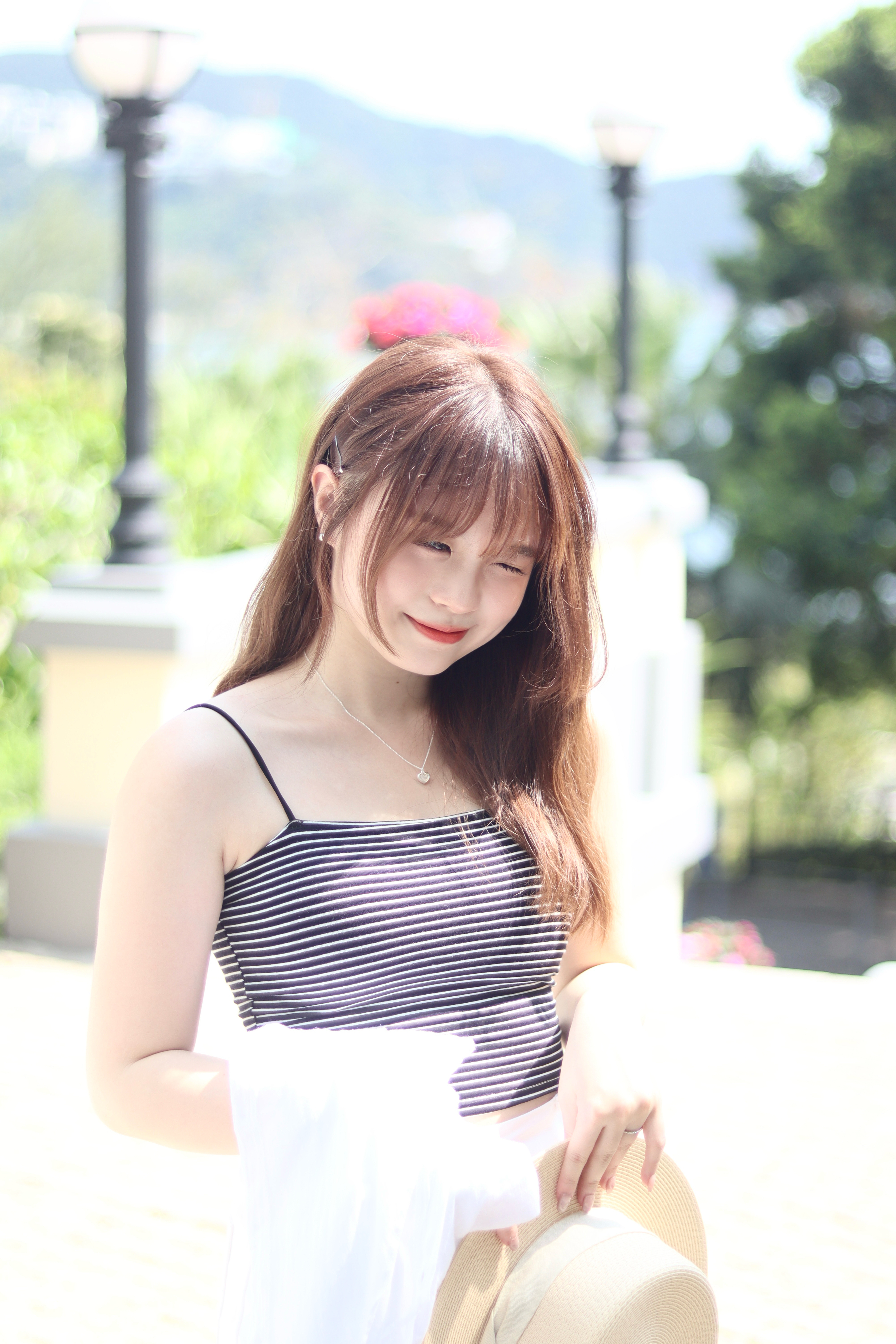 Cindy's pick! 內附胸墊的間條bra top