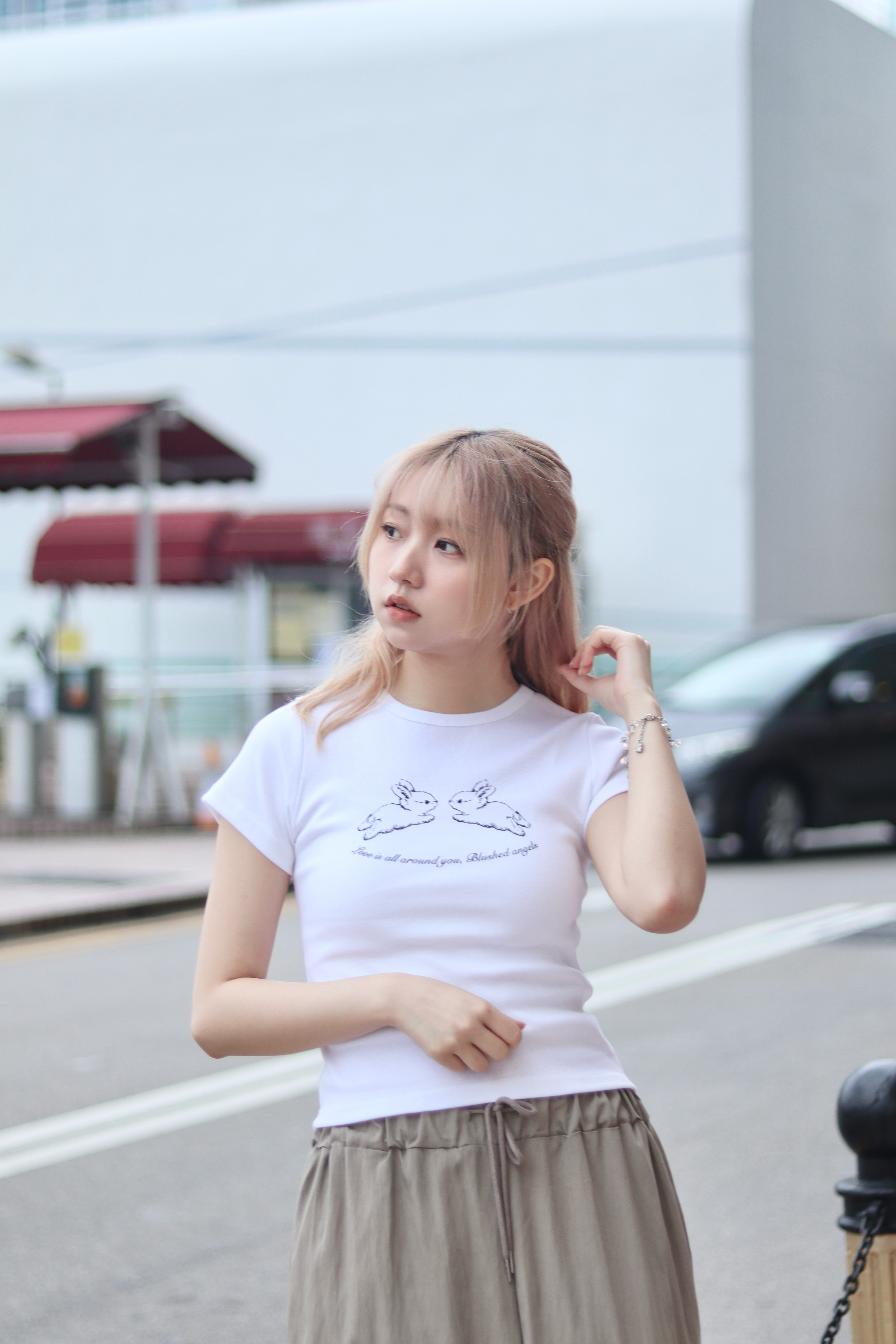 小跑兔兔顯身材小短Tee